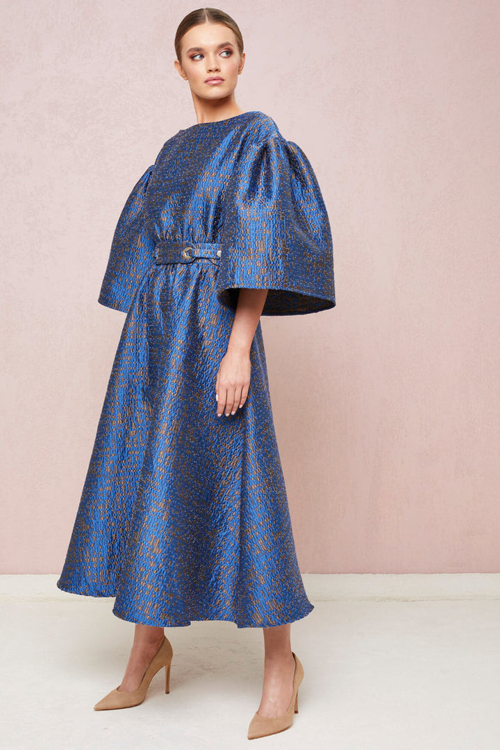 FLARED DRESS WITH WIDE SLEEVES