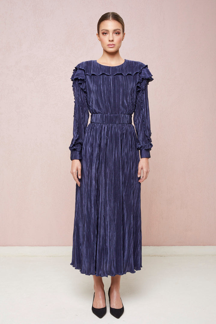 PLEATED MIDI DRESS WITH LONG SLEEVES