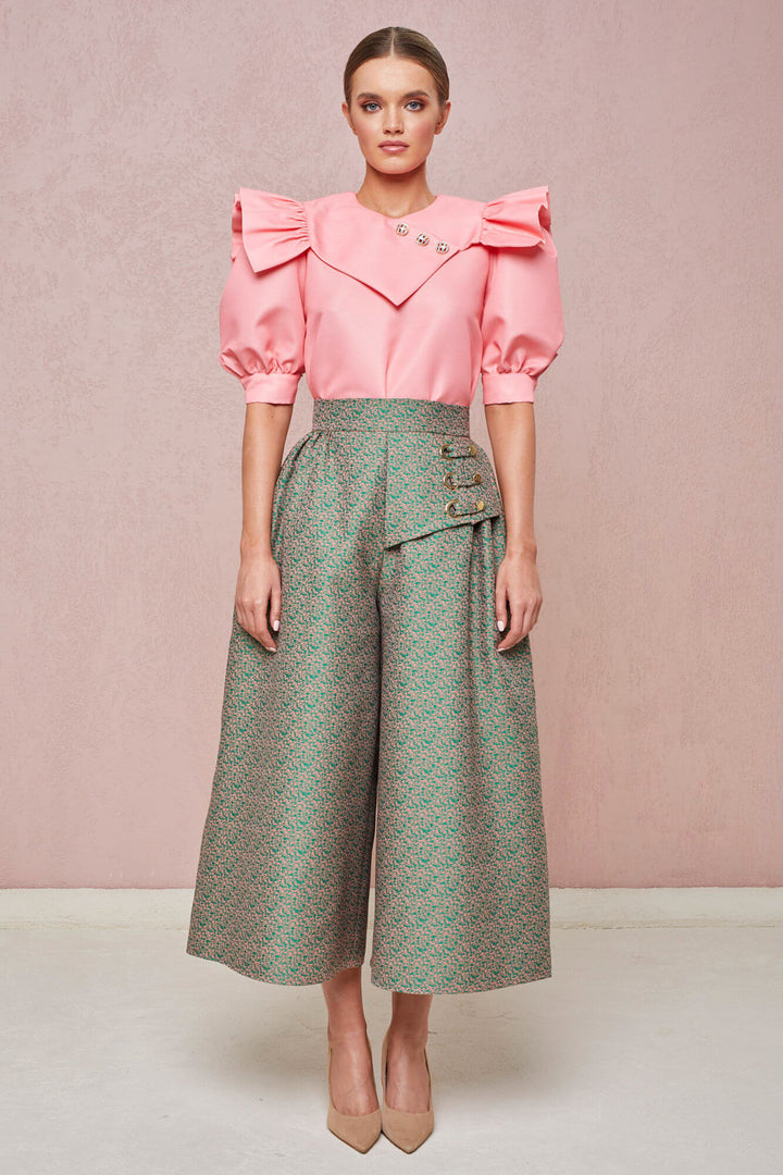 BLOUSE WITH SHORT PUFF SLEEVES AND DECORATIVE BUTTONS