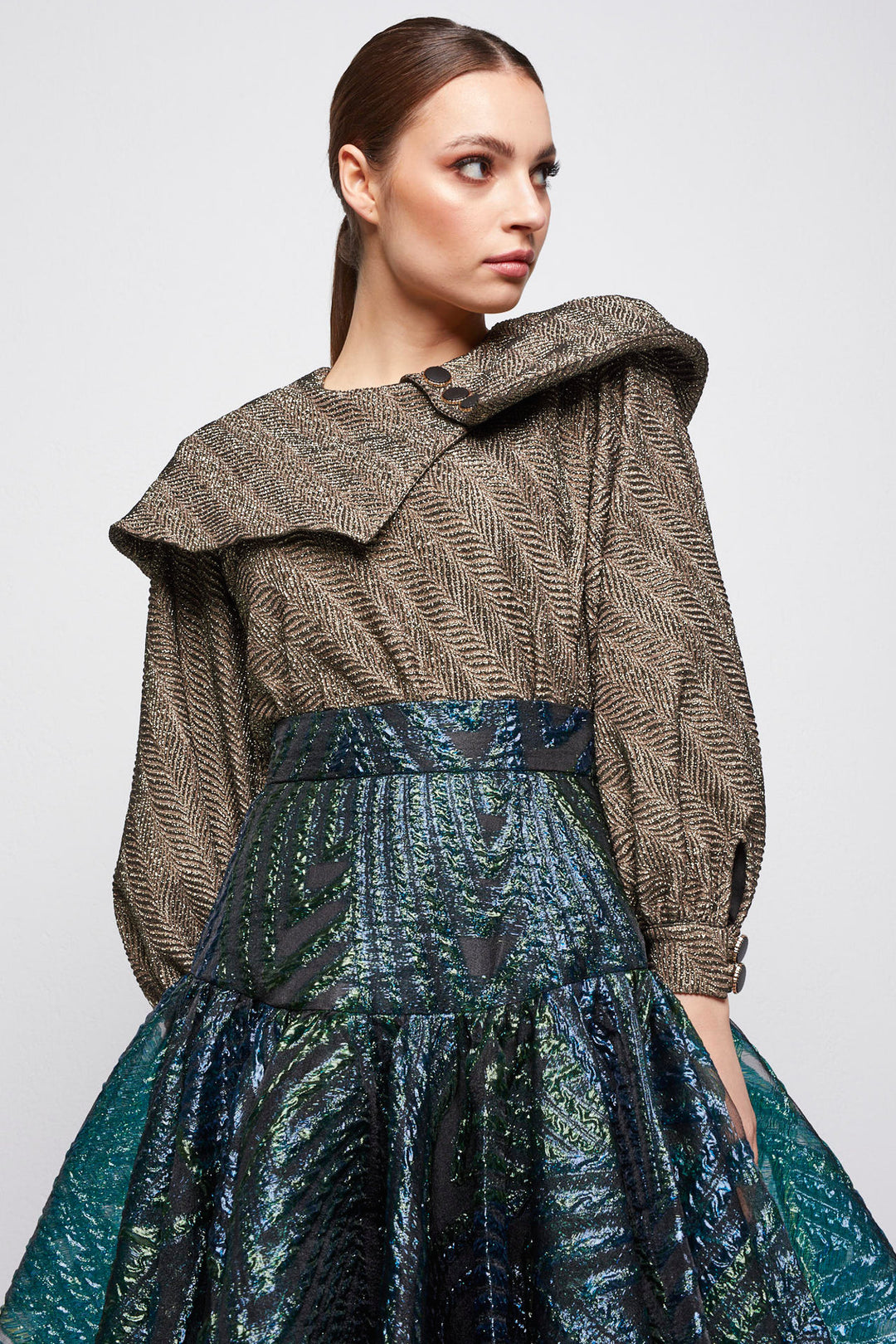 FLARED HIGH-WAISTED SKIRT