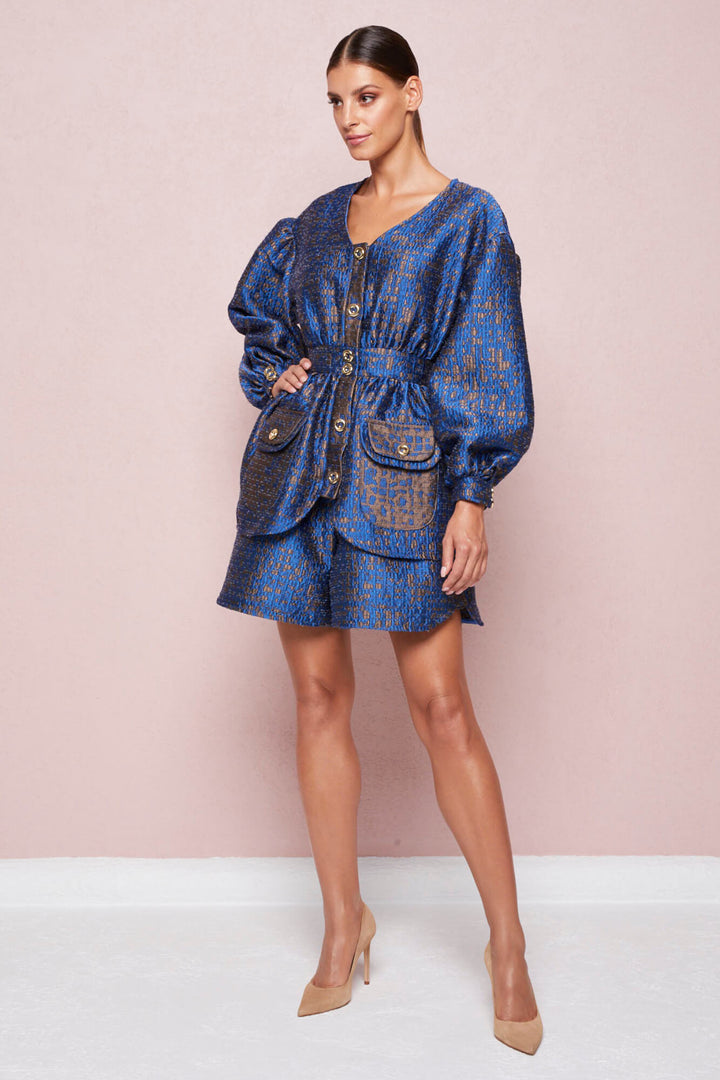 BUTTON-FRONT BLOUSE WITH LONG SLEEVES