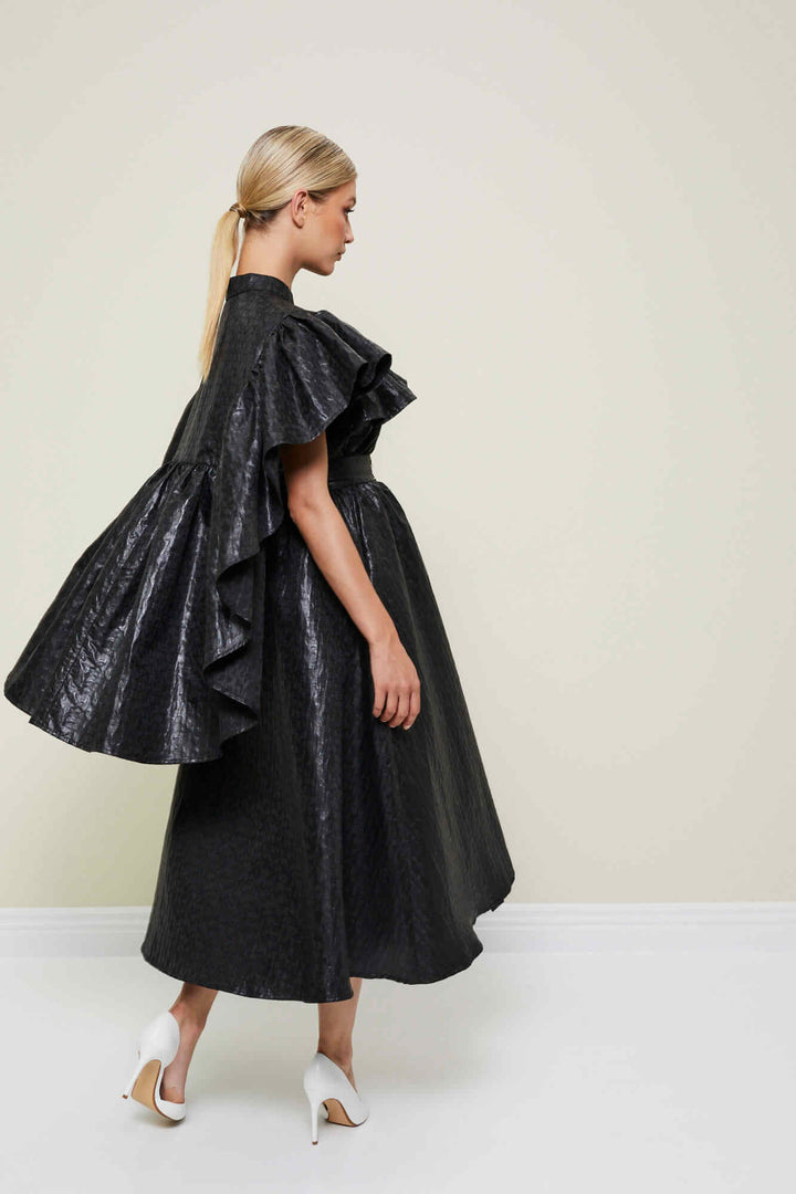 BUTTON-FRONT DRESS WITH A CAPE