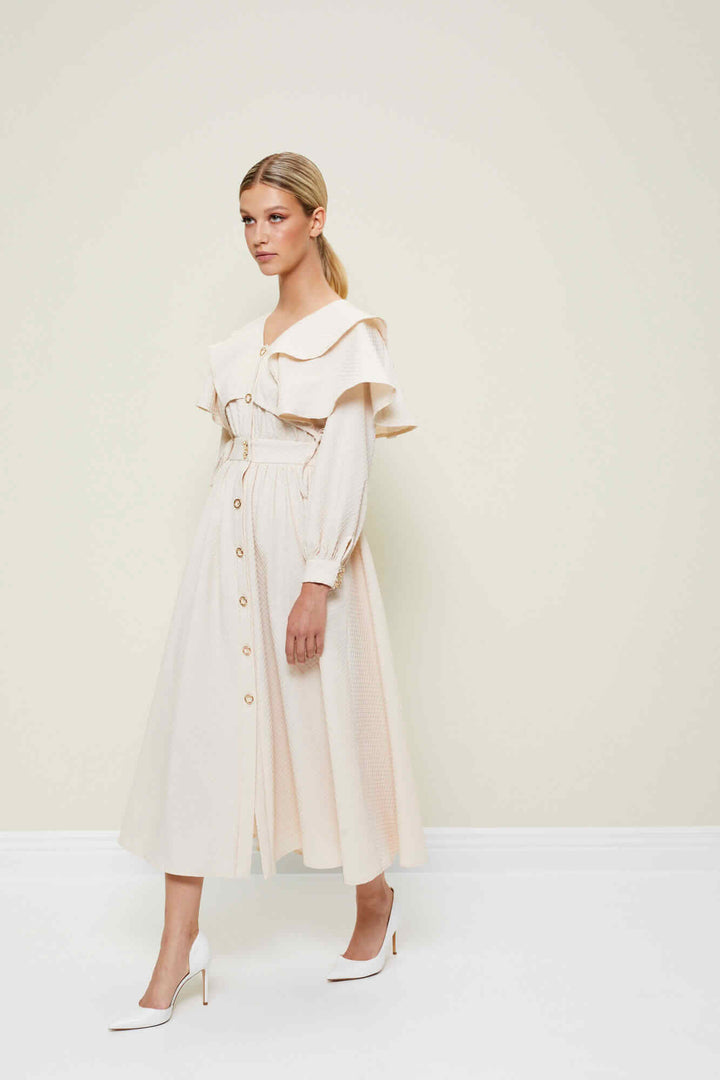 BUTTON-FRONT DRESS WITH LONG SLEEVES