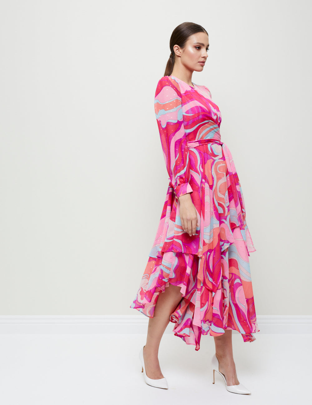 ASYMMETRICAL DRESS WITH A WAIST TIE