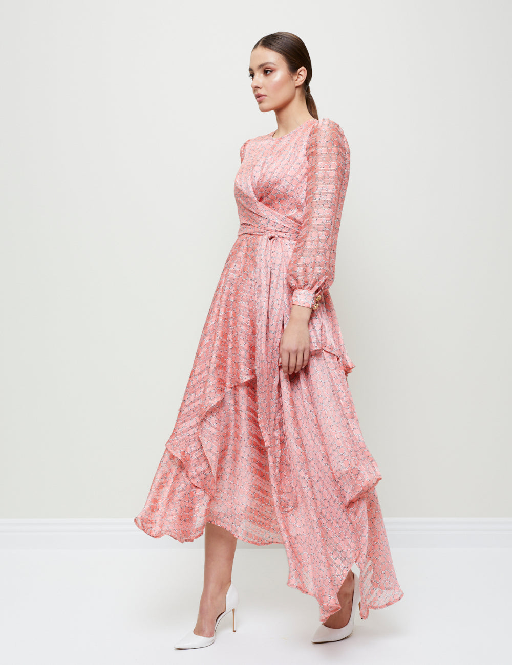ASYMMETRICAL DRESS WITH A WAIST TIE
