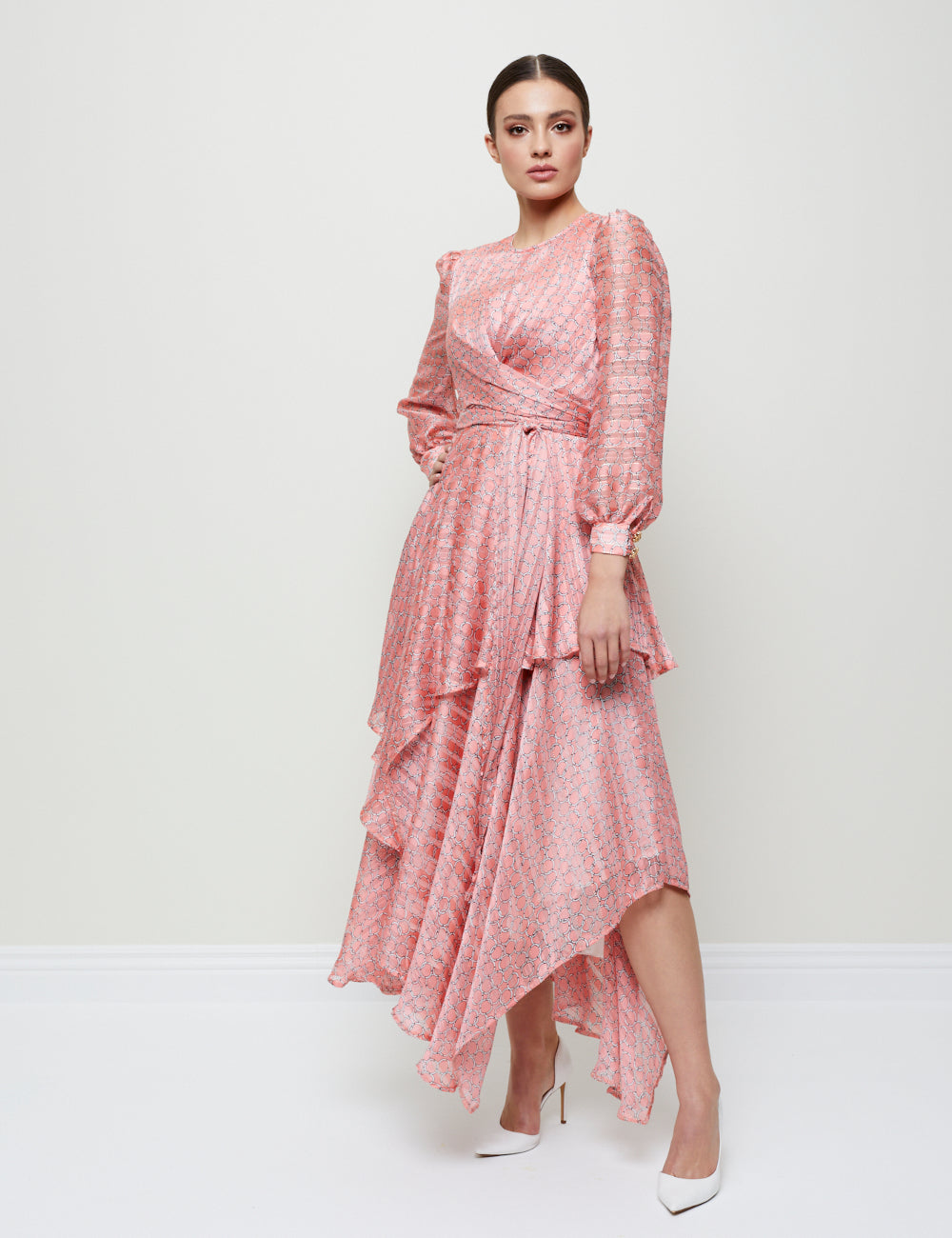 ASYMMETRICAL DRESS WITH A WAIST TIE