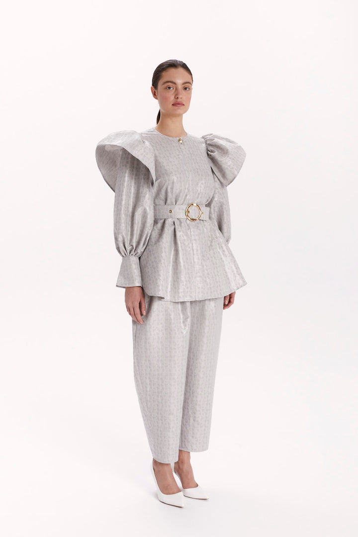 BLOUSE WITH LONG SLEEVES AND A WAIST BELT