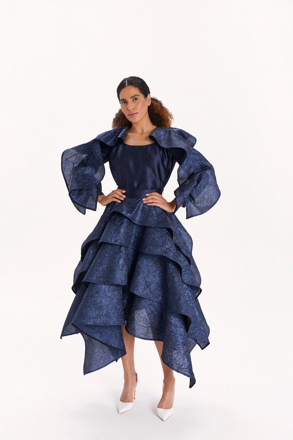 BLOUSE WITH RUFFLES ON THE SLEEVES