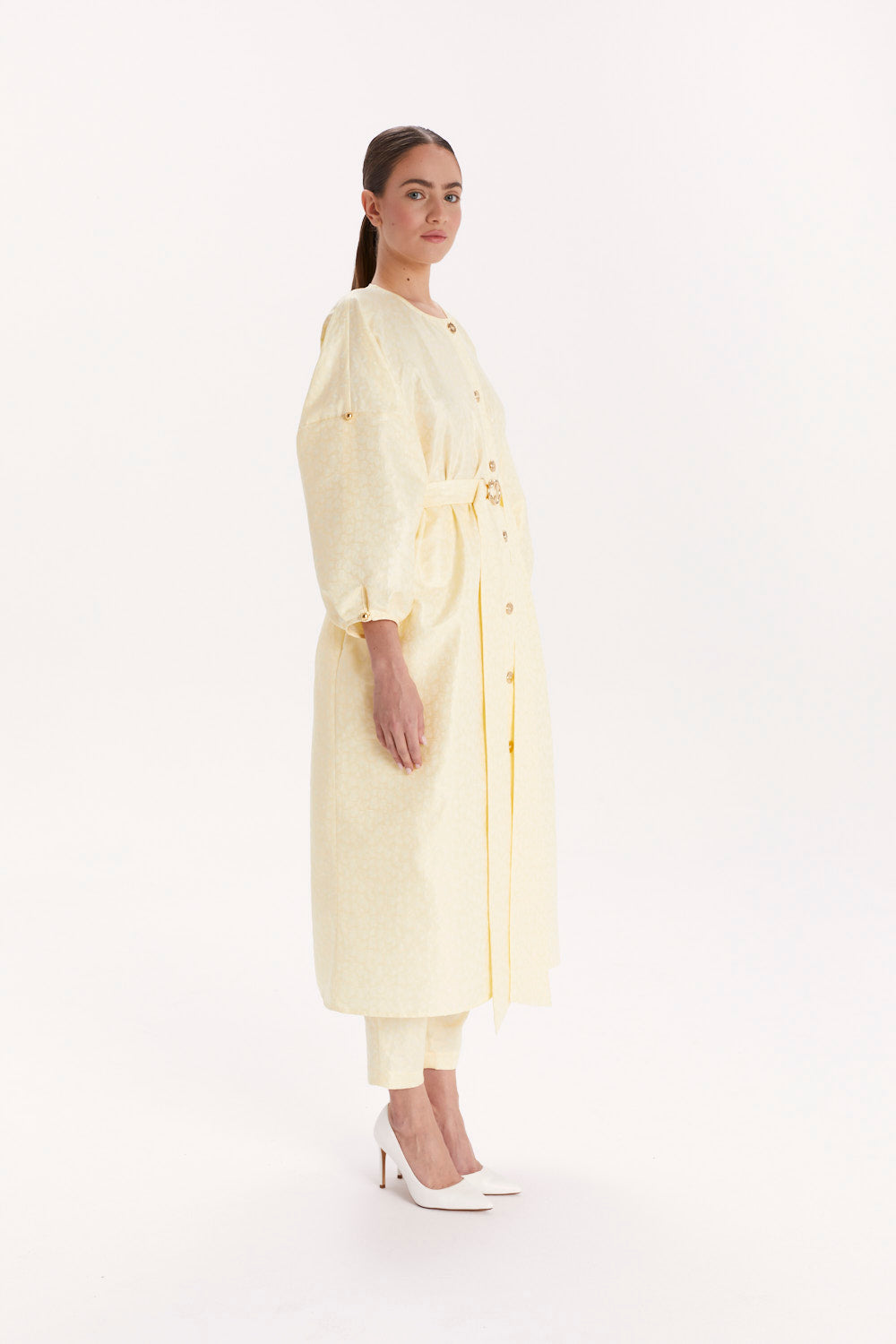 LONG BLOUSE WITH A BELT