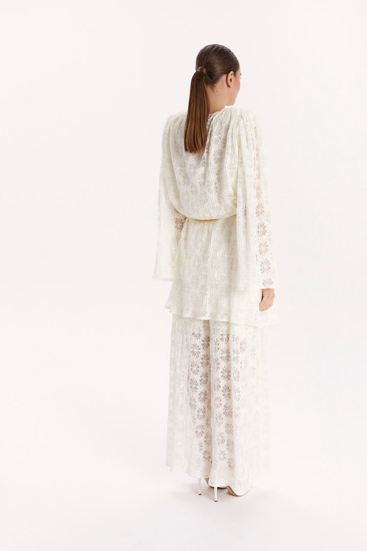 LACE BLOUSE WITH WIDE SLEEVES AND SHOULDER PADS