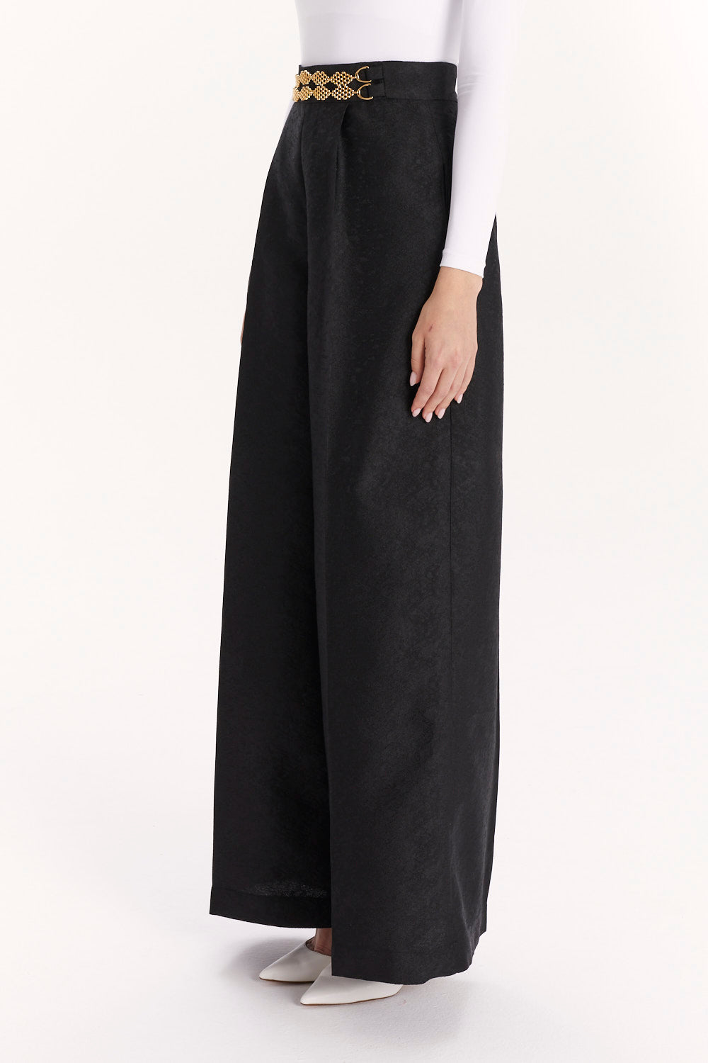 WIDE-LEG TAILORED TROUSERS