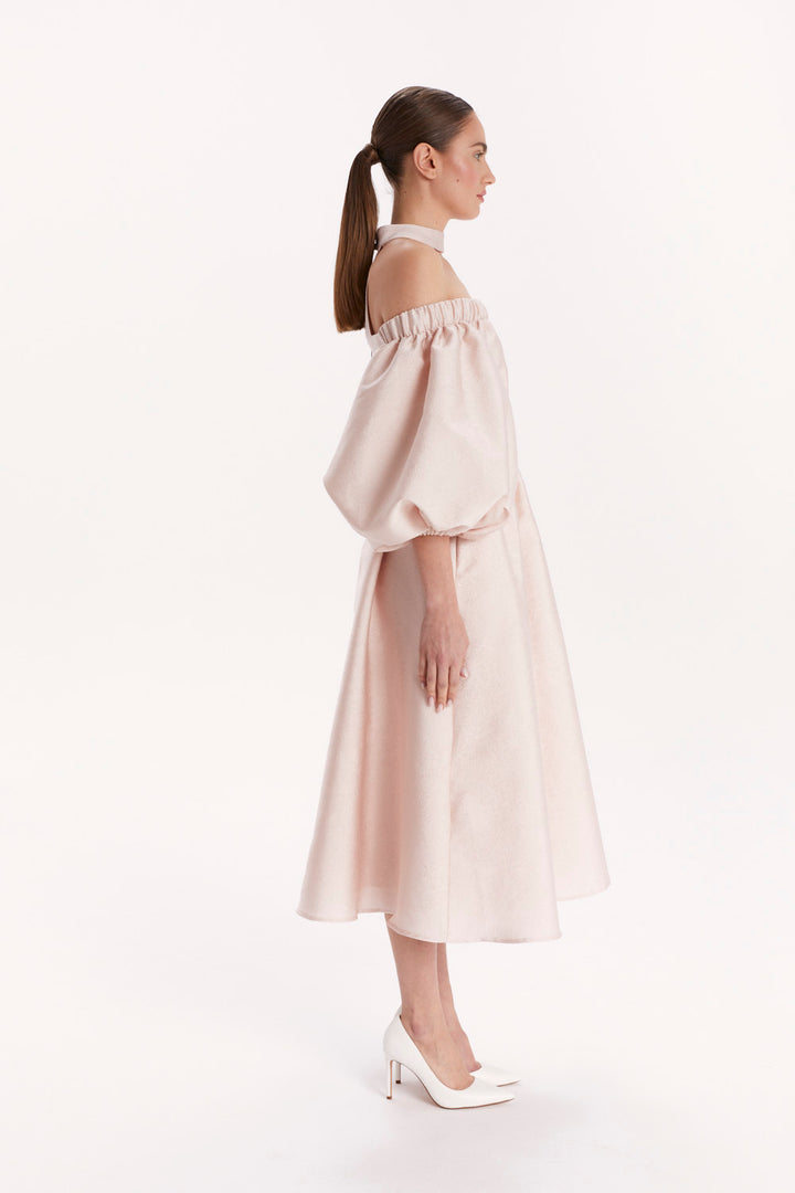 DRESS WITH OFF-SHOULDER NECKLINE AND CHOKER