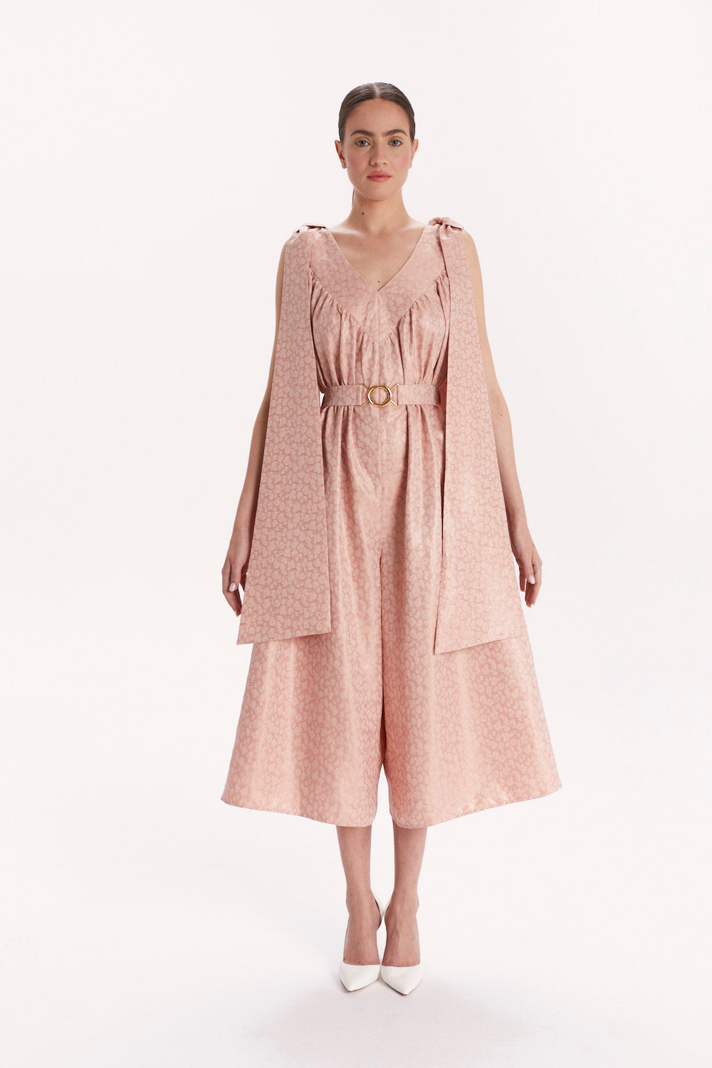 JUMPSUIT WITH TIE STRAPS AND WIDE LEGS