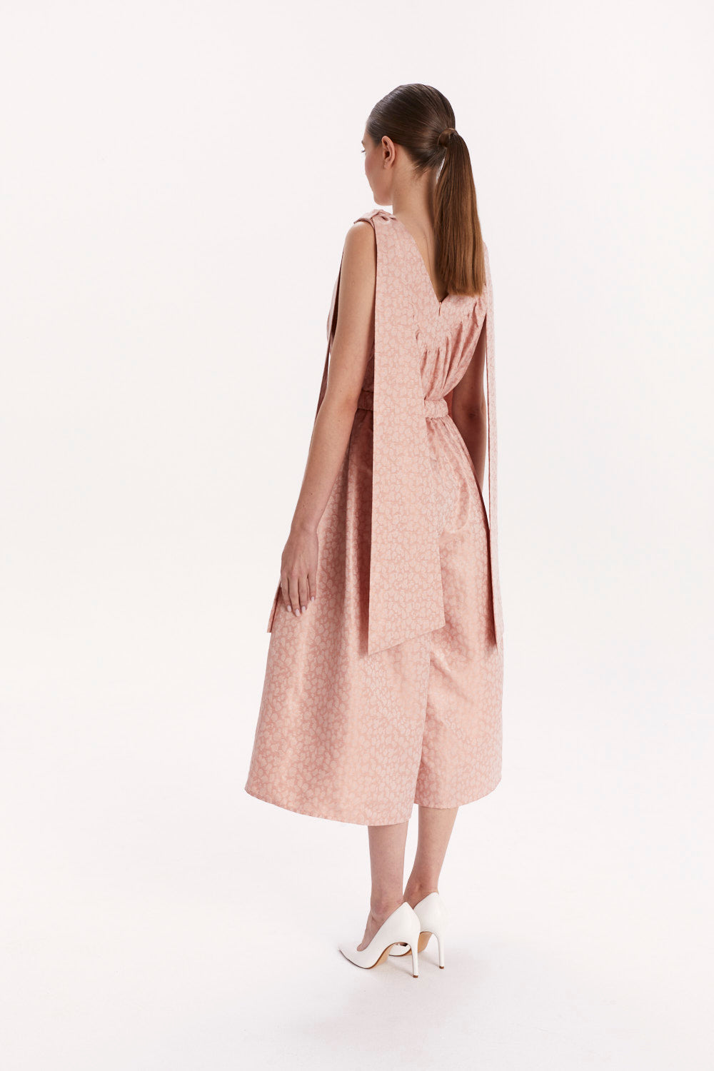 JUMPSUIT WITH TIE STRAPS AND WIDE LEGS