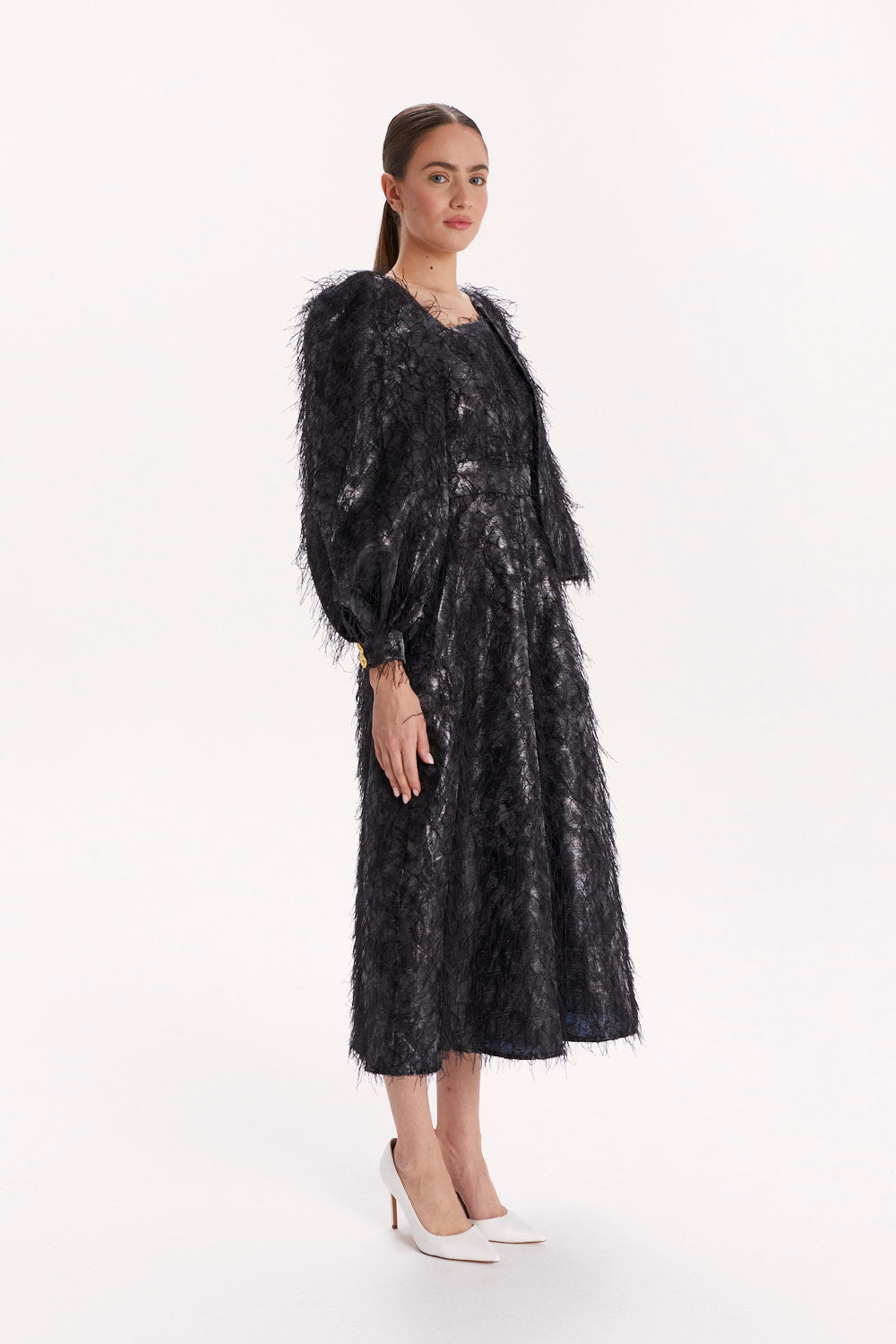 JUMPSUIT WITH ASYMMETRICAL SLEEVES AND WIDE LEGS