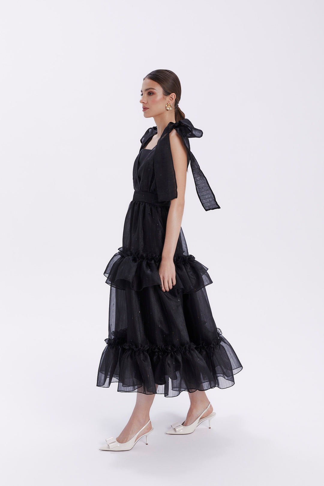 DRESS WITH BOWS ON THE SHOULDER