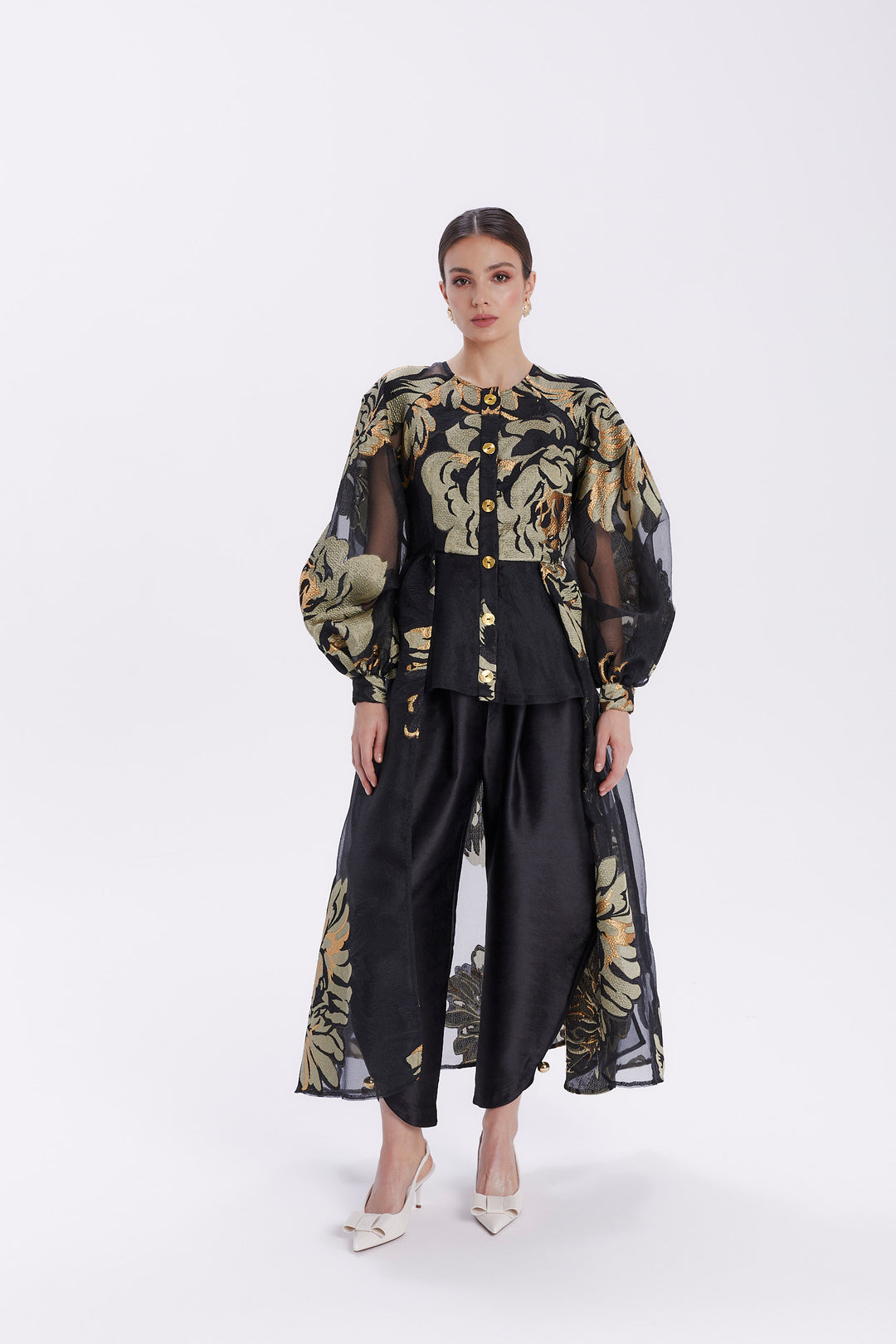 LONG BACK BLOUSE