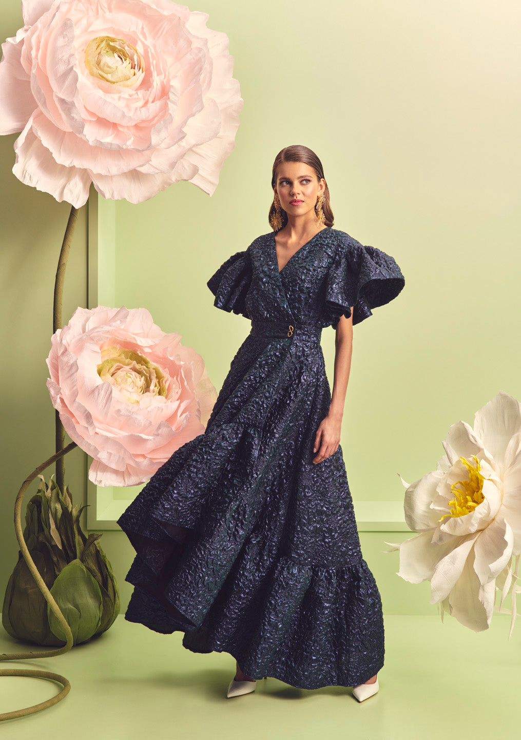 ENVELOPE MAXI DRESS WITH A RUFFLE