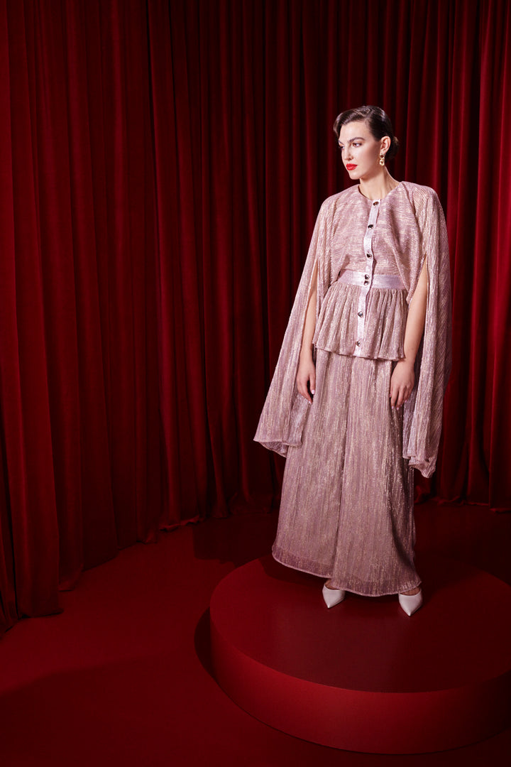 BUTTON-FRONT BLOUSE WITH LONG SLEEVES AND CUT-OUTS