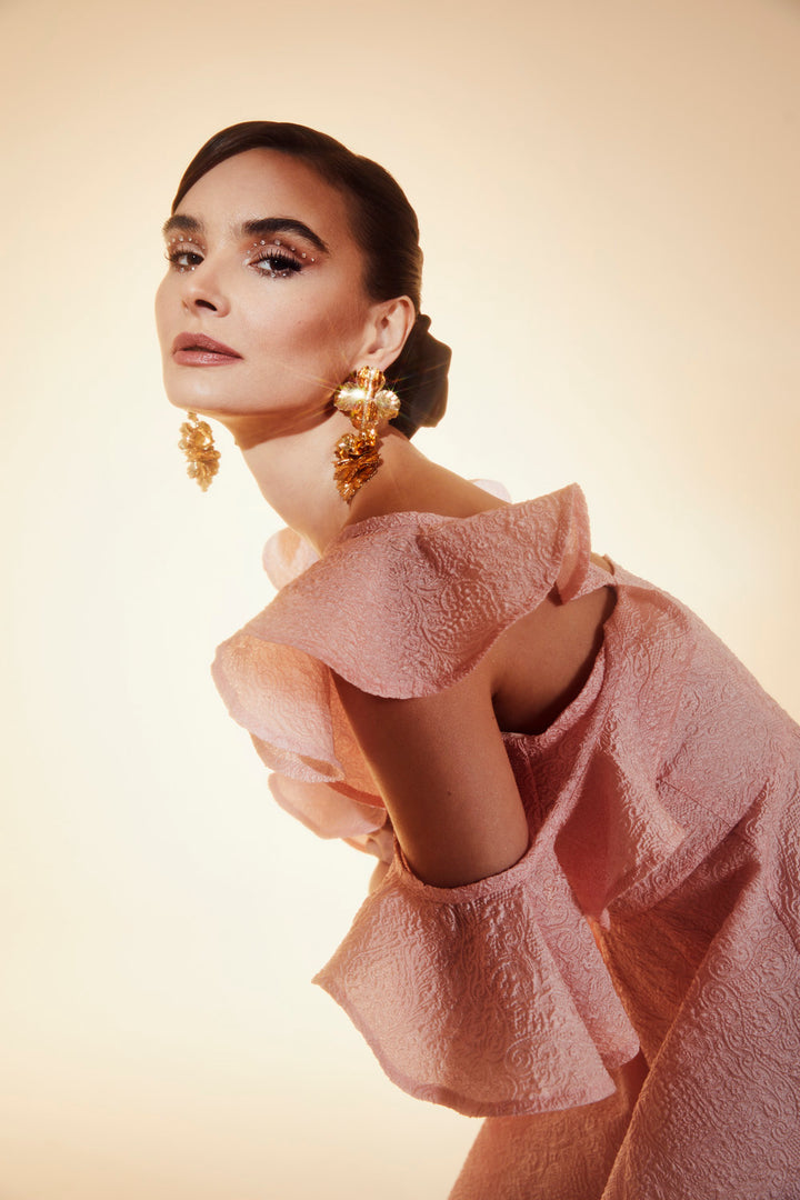 DRESS WITH TEXTURED FABRIC AND BUTTERFLY SLEEVES
