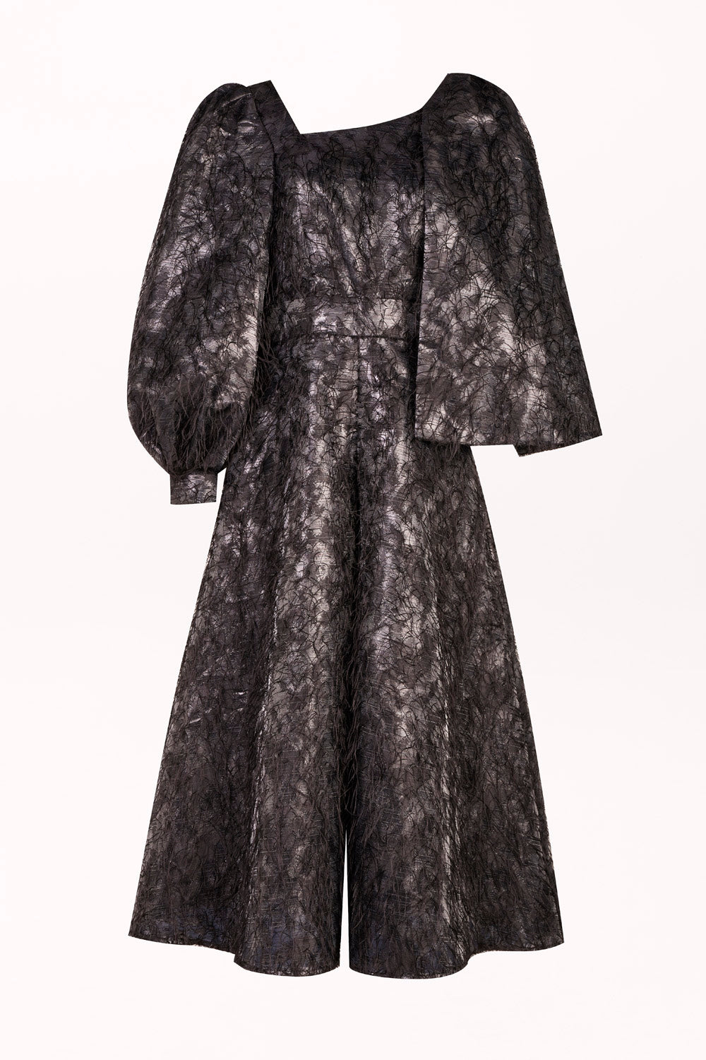 JUMPSUIT WITH ASYMMETRICAL SLEEVES AND WIDE LEGS