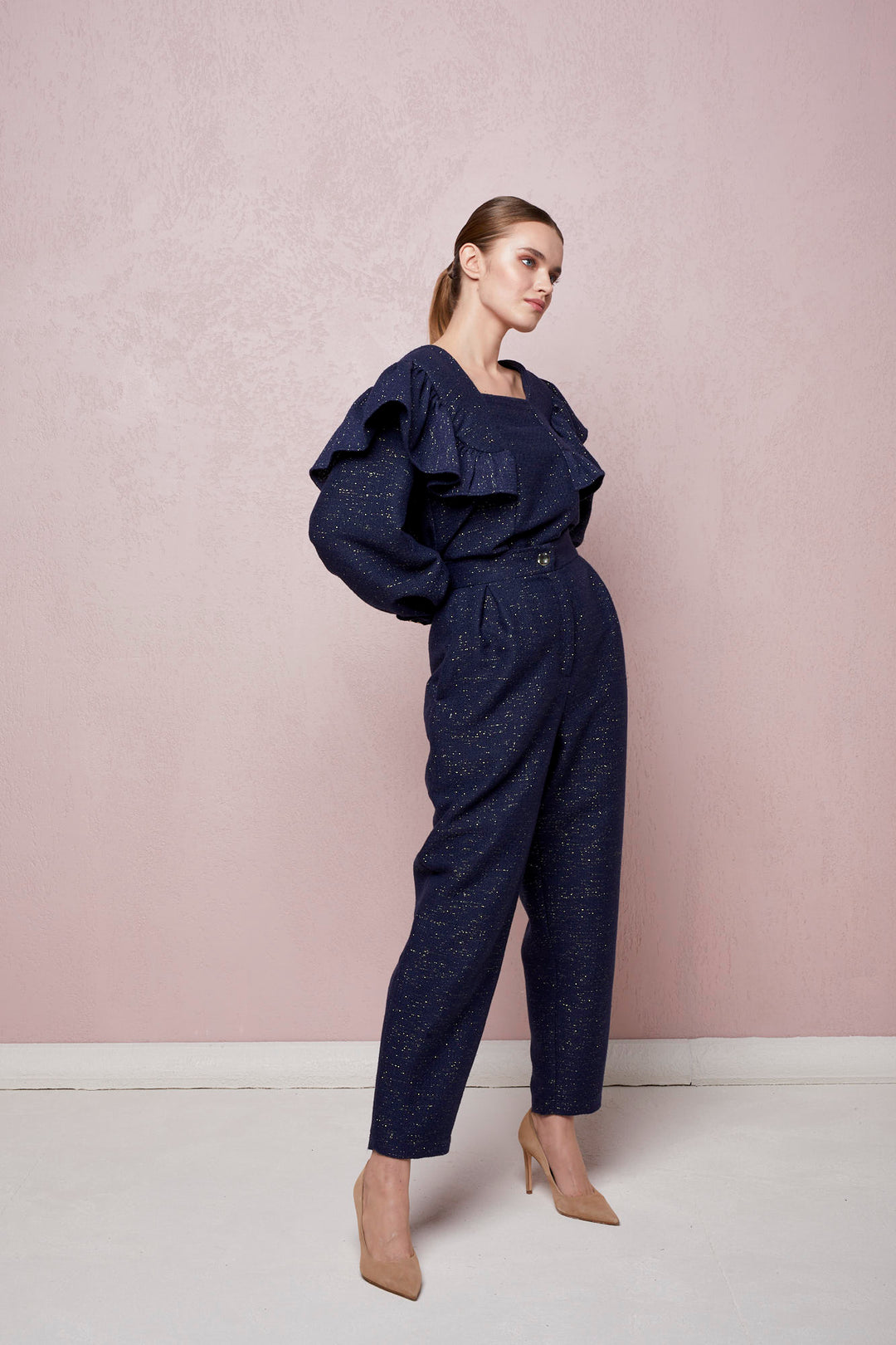 BLOUSE WITH LONG SLEEVES AND SHOULDER RUFFLES