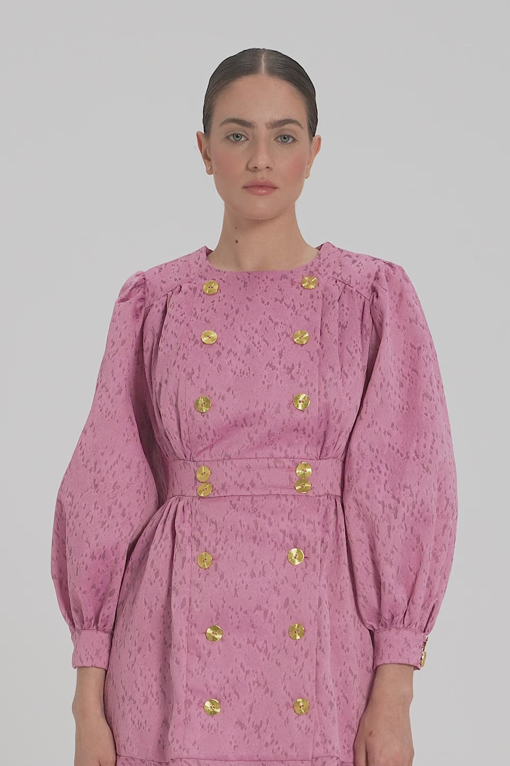 DOUBLE-BREASTED DRESS WITH A RUFFLE